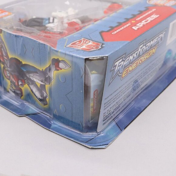 Transformers Energon Arcee Omnicon Action Figure 2003 Hasbro New on Card - Picture 7 of 7